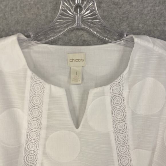 🤍 Chico’s Womens 1 White V-Neck Bell Sleeve Top Lace Trim Polka Dot 🤍 - Picture 5 of 8